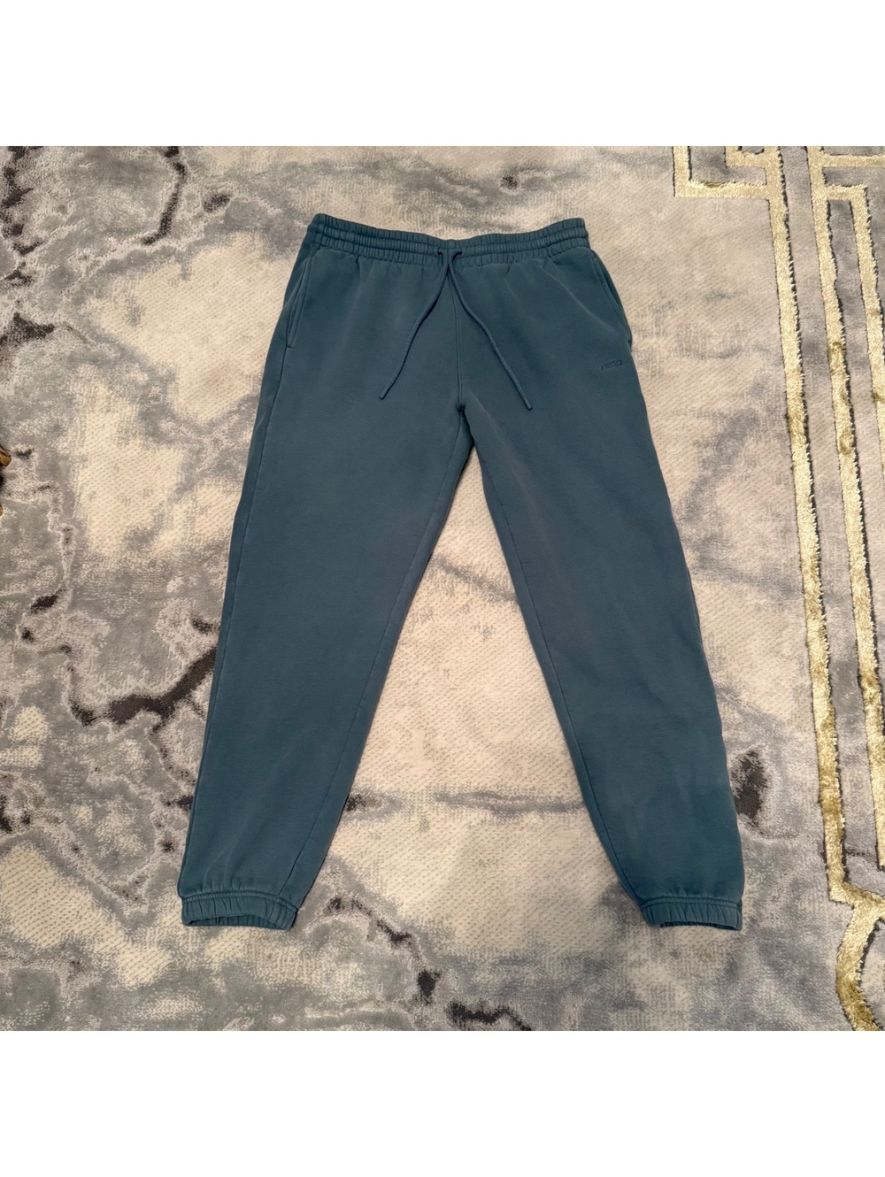 Aritzia Sweatfleece Cozy Fleece Boyfriend Fit Sweatpants in Blue, Size Large